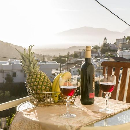 Chryso Apartment 카밀라리 외부 사진