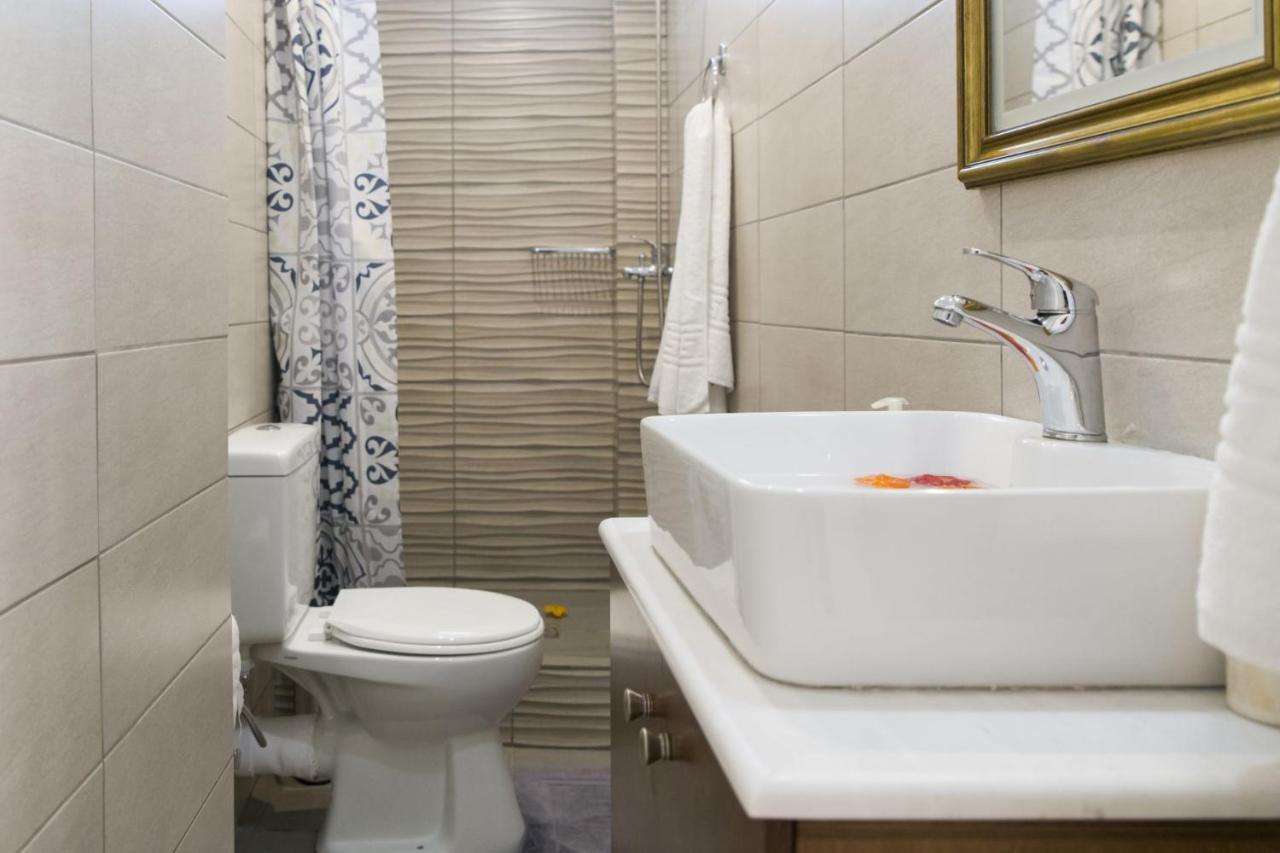 Chryso Apartment 카밀라리 외부 사진