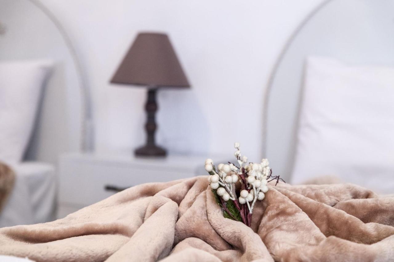 Chryso Apartment 카밀라리 외부 사진